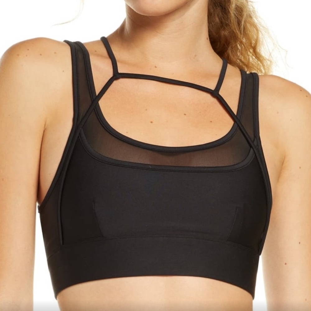 ☑️ALO YOGA Arch Sports Bra In Black Sz M